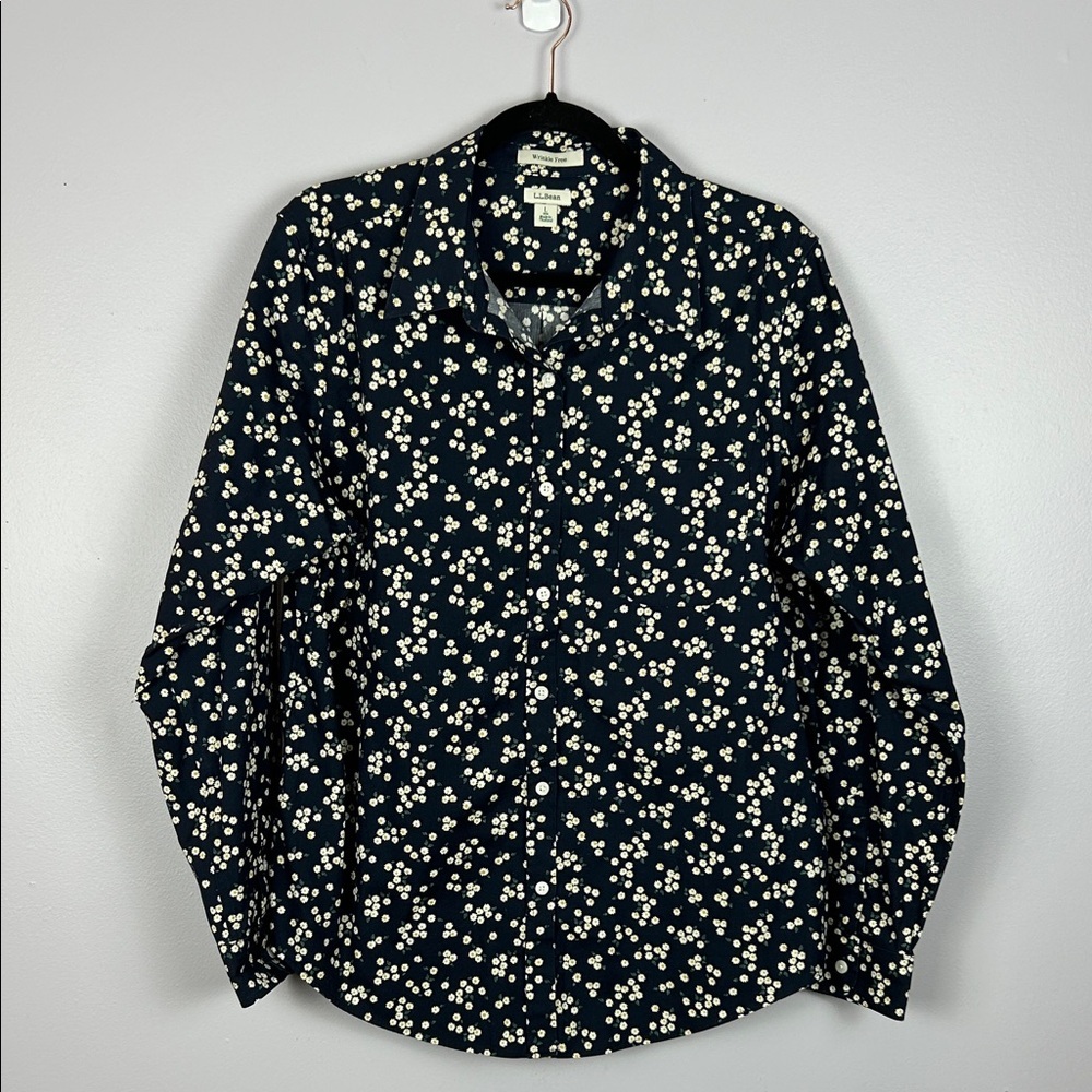 L.L. Bean Wrinkle Free Cotton Daisy Floral Button Up Shirt Large Navy Classic